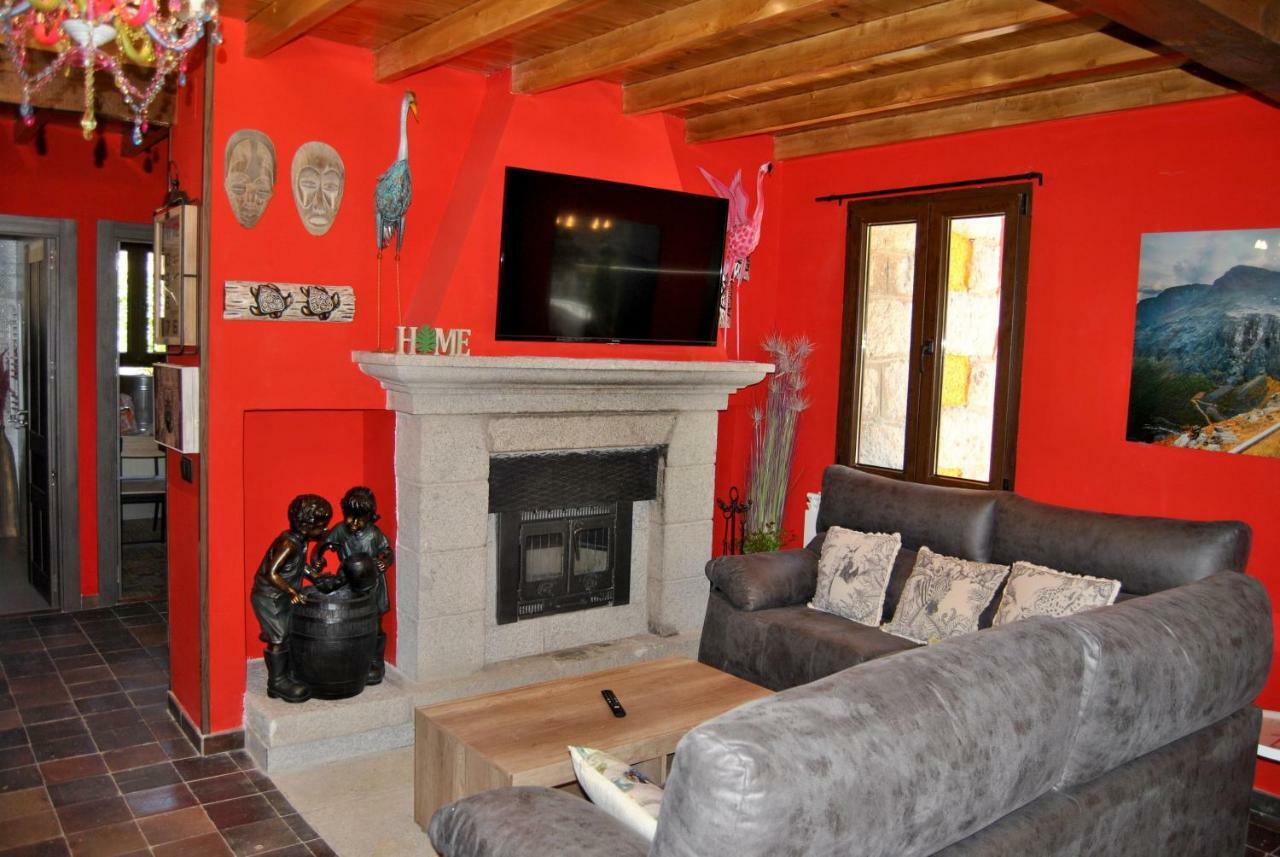 Complejo Casas Rurales Mansiones Y Villas Deluxe Collado Mediano Dış mekan fotoğraf
