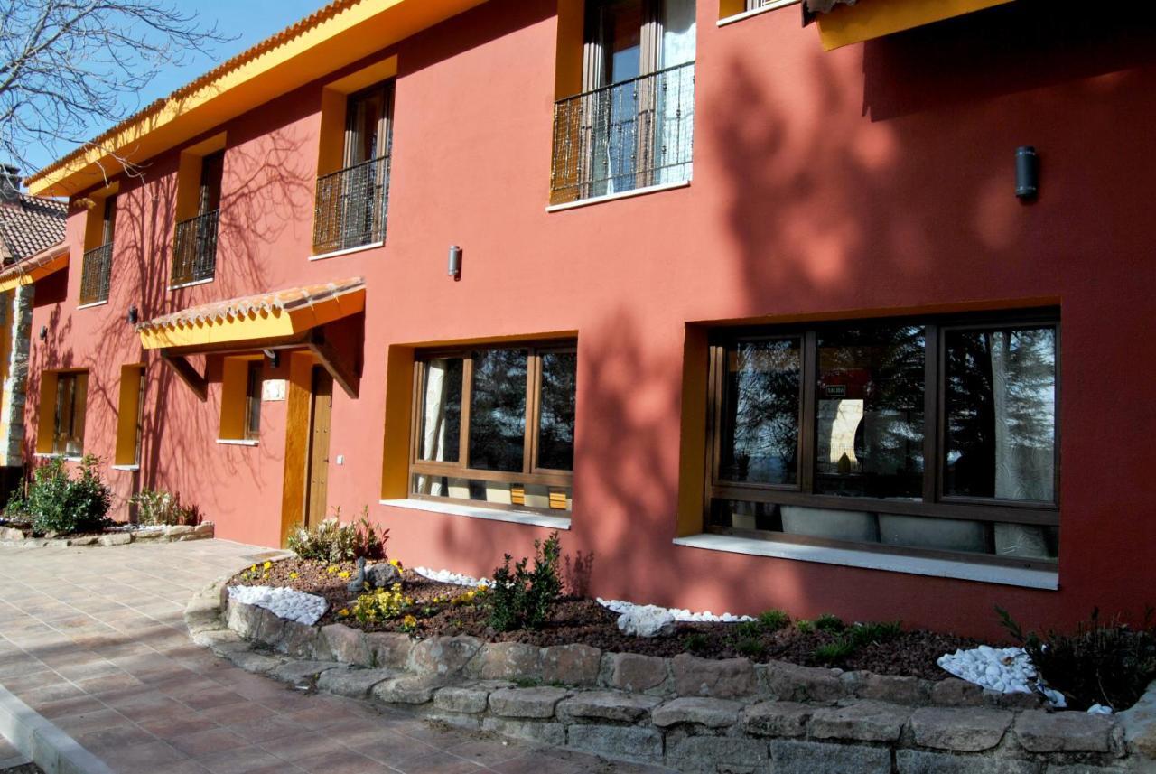 Complejo Casas Rurales Mansiones Y Villas Deluxe Collado Mediano Dış mekan fotoğraf