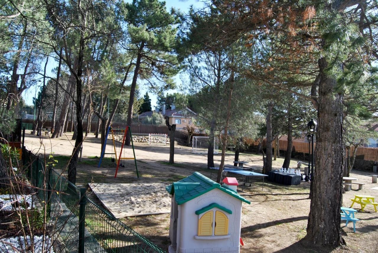 Complejo Casas Rurales Mansiones Y Villas Deluxe Collado Mediano Dış mekan fotoğraf