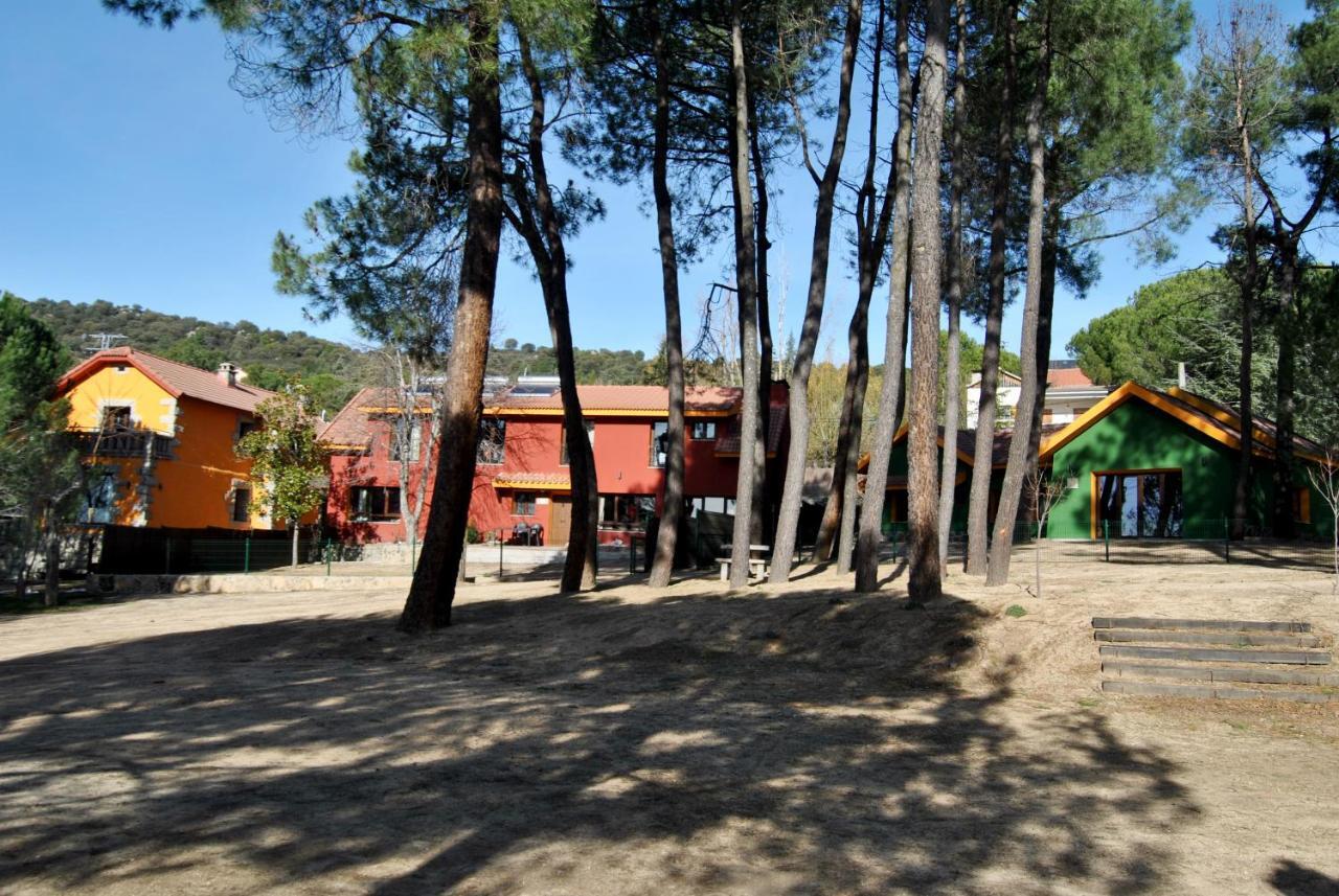 Complejo Casas Rurales Mansiones Y Villas Deluxe Collado Mediano Dış mekan fotoğraf