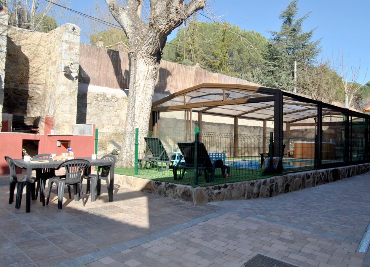 Complejo Casas Rurales Mansiones Y Villas Deluxe Collado Mediano Dış mekan fotoğraf
